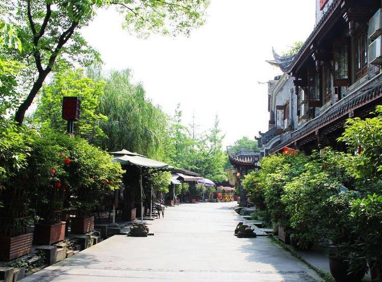 小小兵团